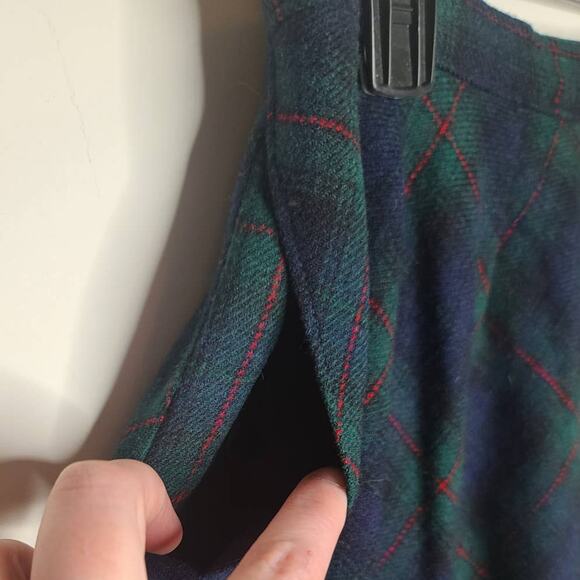 Vintage Pendleton green blue plaid long wool skirt with pockets - 8 - Picture 2 of 6
